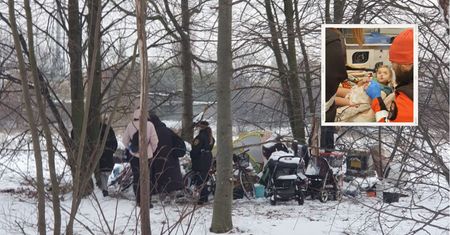 Mieszkała w namiocie z dwulatką. Są zarzuty dla matki