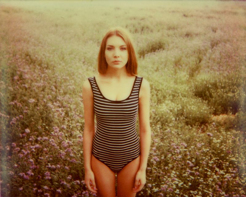 „Jest doskonały w swojej niedoskonałości" - mówi Jarek Kasprowiak o fotografowaniu na Polaroidzie 8