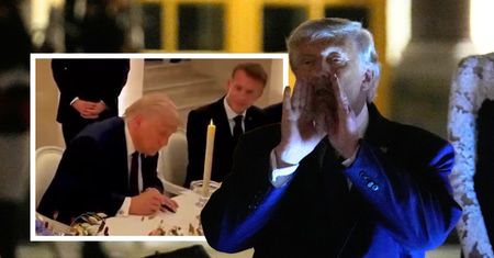 Jest nagranie z Wersalu. Trump złożył podpis pod porozumieniem