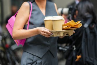 Papierowe kubki nie takie eko? Naukowcy: mogą wcale nie pomagać środowisku