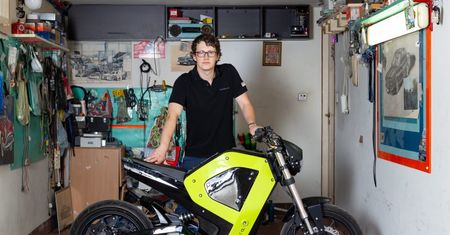 Falectra to elektryczny motocykl z Polski, który powstał w drukarce 3D