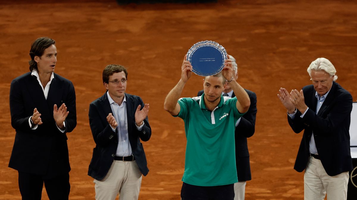 Zdjęcie okładkowe artykułu: PAP/EPA / Sergio Perez / Na zdjęciu: Jan-Lennard Struff, finalista Mutua Madrid Open 2023