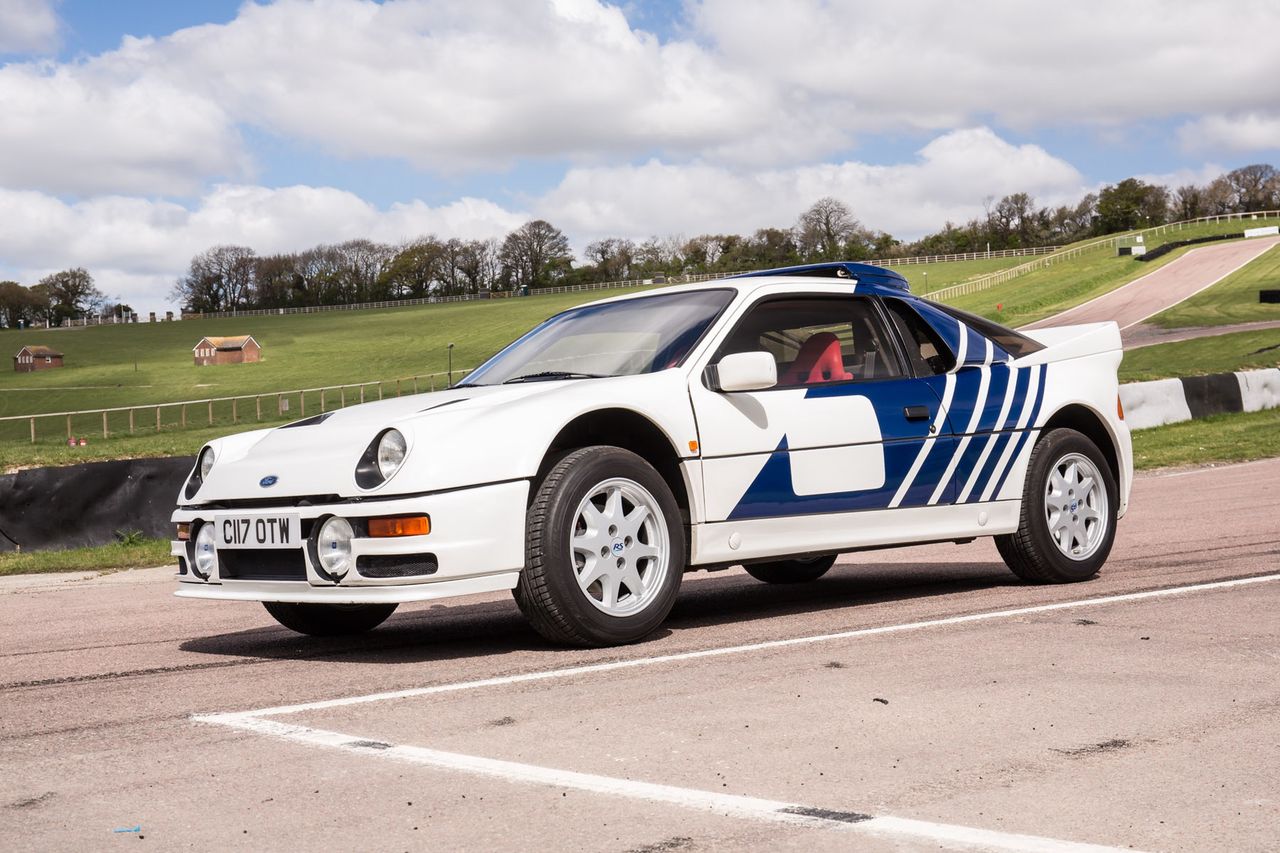 Ford RS200 to jeden z najlepiej rozpoznawalnych przedstawicieli rajdowej Grupy B