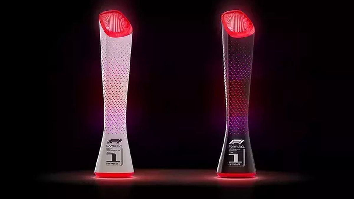Materiały prasowe / Formula 1 / Na zdjęciu: trofeum dla zwycięzcy GP Japonii i GP USA