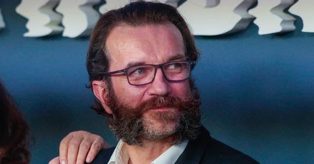 Tomasz Kot promuje serial Netfliksa z 15-letnią CÓRKĄ. Blanka Kot idzie w ślady taty (ZDJĘCIA)