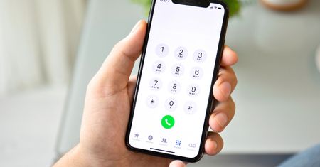 Numer 8080. Zapisz w książce telefonicznej