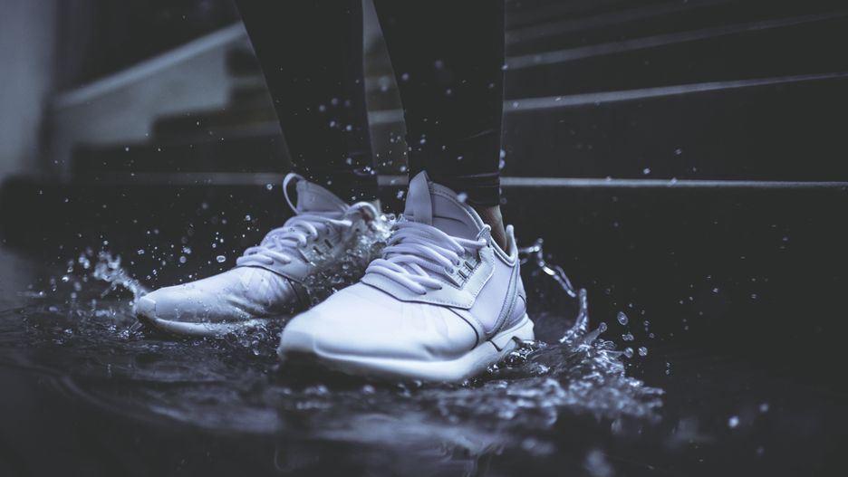 Jesienią buty są szczególnie narażone na przemoknięcie