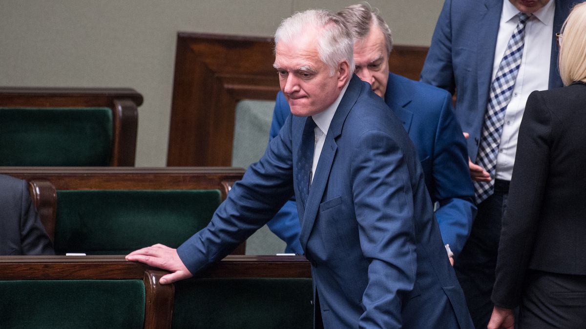 - Jarosław Gowin nie wziął udziału w głosowaniu. - Dla mnie to nie była właściwa decyzja - ocenił.