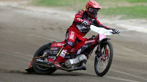 Żużel. Kacper Woryna na motocyklu żużlowym na ulicach miasta. "Jak dojechać na Stadion Śląski?" (wideo)