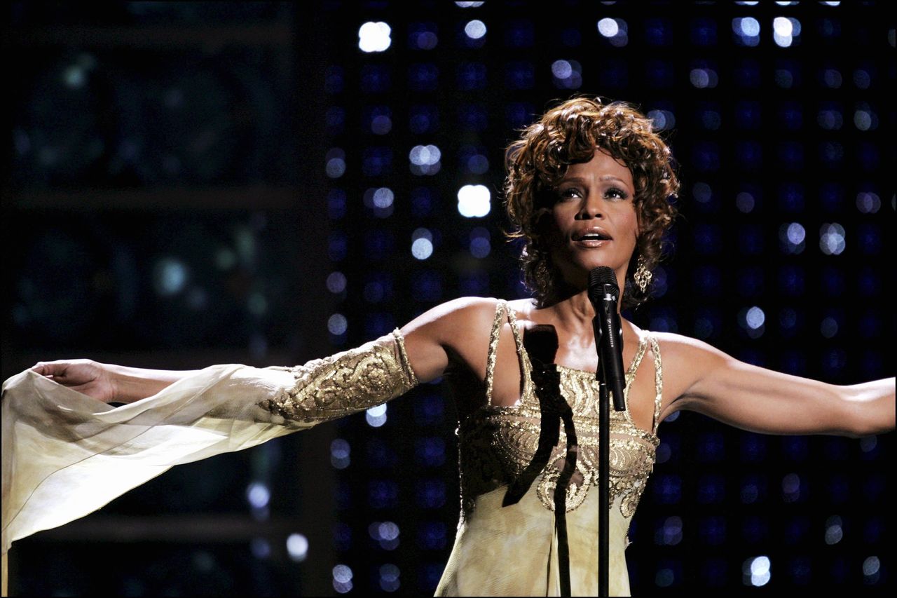 Whitney Houston w 2004 roku 