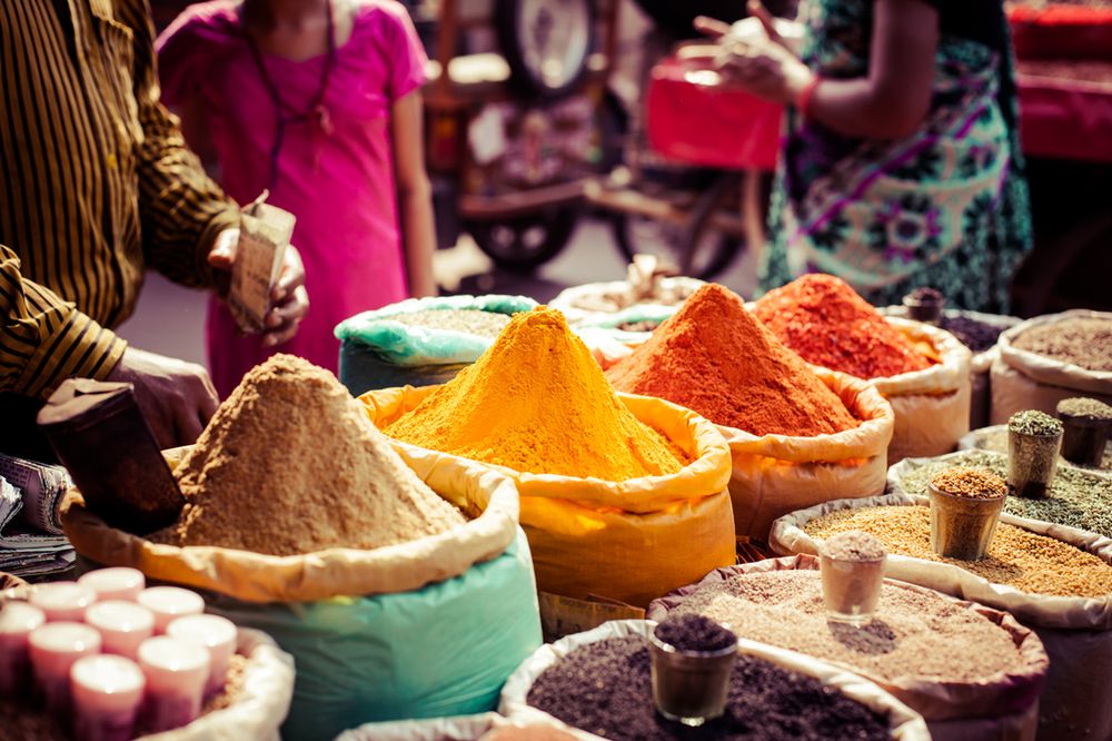 Szlakiem curry po Delhi - te miejsca to punkty obowiązkowe dla smakoszy
