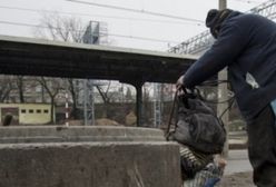 1,5 tysiąca bezdomnych w Warszawie nie otrzymuje pomocy. "Ciągle ich przybywa"