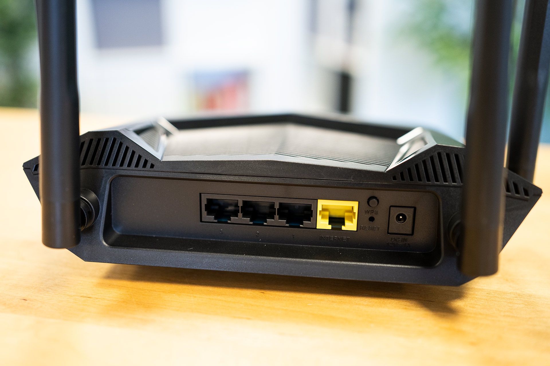 D-Link DIR-X1530 - złącza