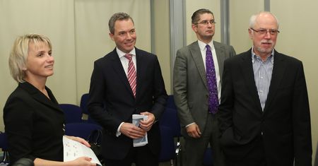 Wzrost gospodarczy w Polsce. "Kluczem są inwestycje w infrastrukturę"