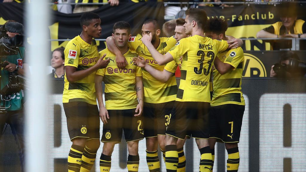 Zdjęcie okładkowe artykułu: Getty Images / Maja Hitij / Na zdjęciu: piłkarze Borussii Dortmund
