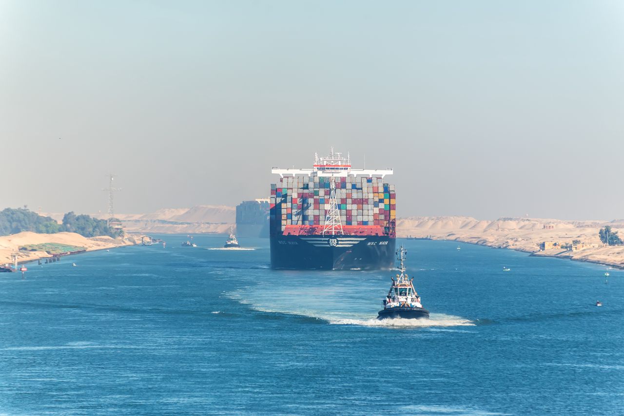 The Suez Canal will be modernized for 60 million dollars.