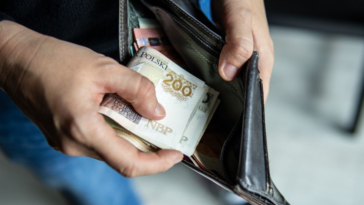 Person holding a 200 PLN banknote near an open leather wallet. Image symbolizes cash handling, personal finances, or payment in Poland.
Alex MALT+48511301669
wallet open, PLN 200, everyday finance, 200 zloty, Polish banknote, zloty currency, holding banknote, PLN shot, 200 PLN, zloty, budget Poland, daily expenses, economic lifestyle, finance detail, personal finances, modern wallet, cash handling, Polish economy, Polish finance, wallet full, realistic finance, savings Poland, pocket money, Polish zloty photo, open wallet, lifestyle economy, cash concept, payment method, finance image, income Poland, Europe cash, financial photo, Polish currency, income cash, money wallet, zloty photo, Polish money, hand wallet, budget management, money in hand, financial concept, finance Poland, financial routine, PLN cash, zloty note, zloty value, wallet photo, Narodowy Bank Polski, currency closeup, economy image, wallet open, pln 200, everyday finance, 200 zloty, polish banknote, zloty currency, holding banknote, pln shot, 200 pln, zloty, budget poland, daily expenses, economic lifestyle, finance detail, personal finances, modern wallet, cash handling, polish economy, polish finance, wallet full, realistic finance, savings poland, pocket money, polish zloty photo, open wallet, lifestyle economy, cash concept, payment method, finance image, income poland, europe cash, financial photo, polish currency, income cash, money wallet, zloty photo, polish money, hand wallet, budget management, money in hand, financial concept, finance poland, financial routine, pln cash, zloty note, zloty value, wallet photo, narodowy bank polski, currency closeup