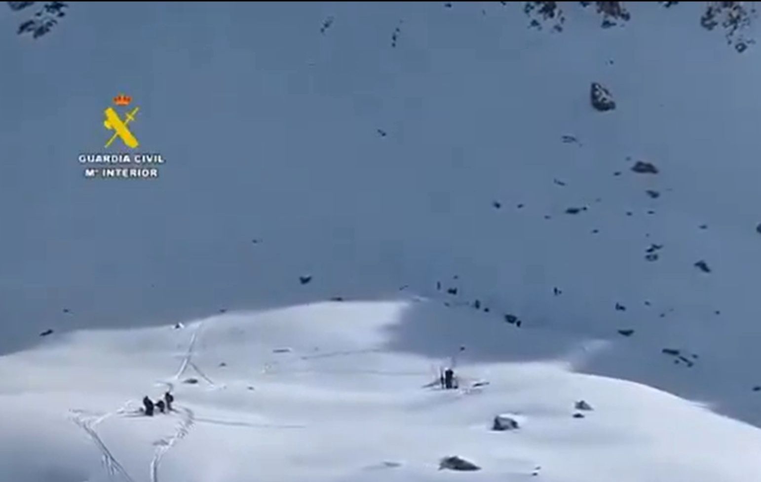 wiadomości,aktualności,WP Wiadomości Lawina w Pirenejach. Trzy osoby nie żyją, jedna trafiła do szpitala