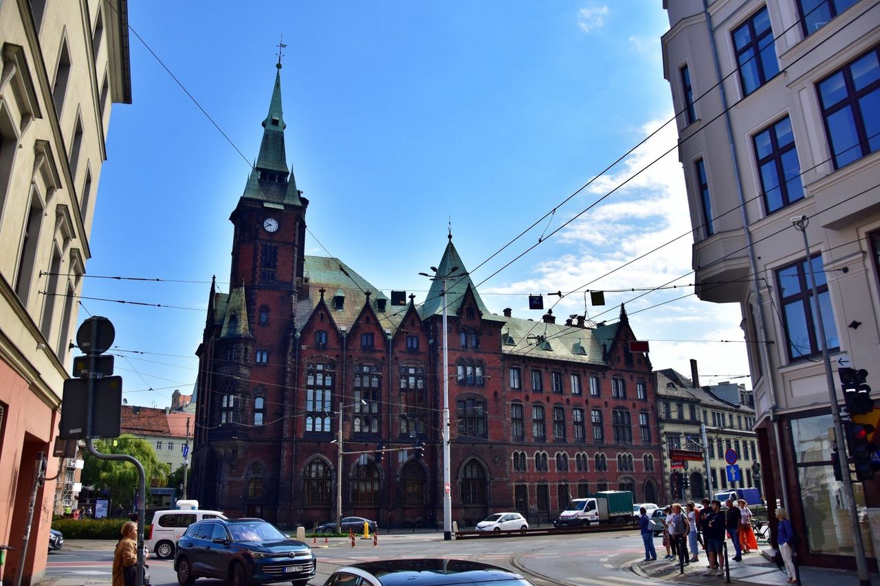 Wrocław: To mogłoby być najpiękniejsze archiwum w Polsce. Co dalej z Gmachem Biblioteki Uniwersytetu Wrocławskiego?