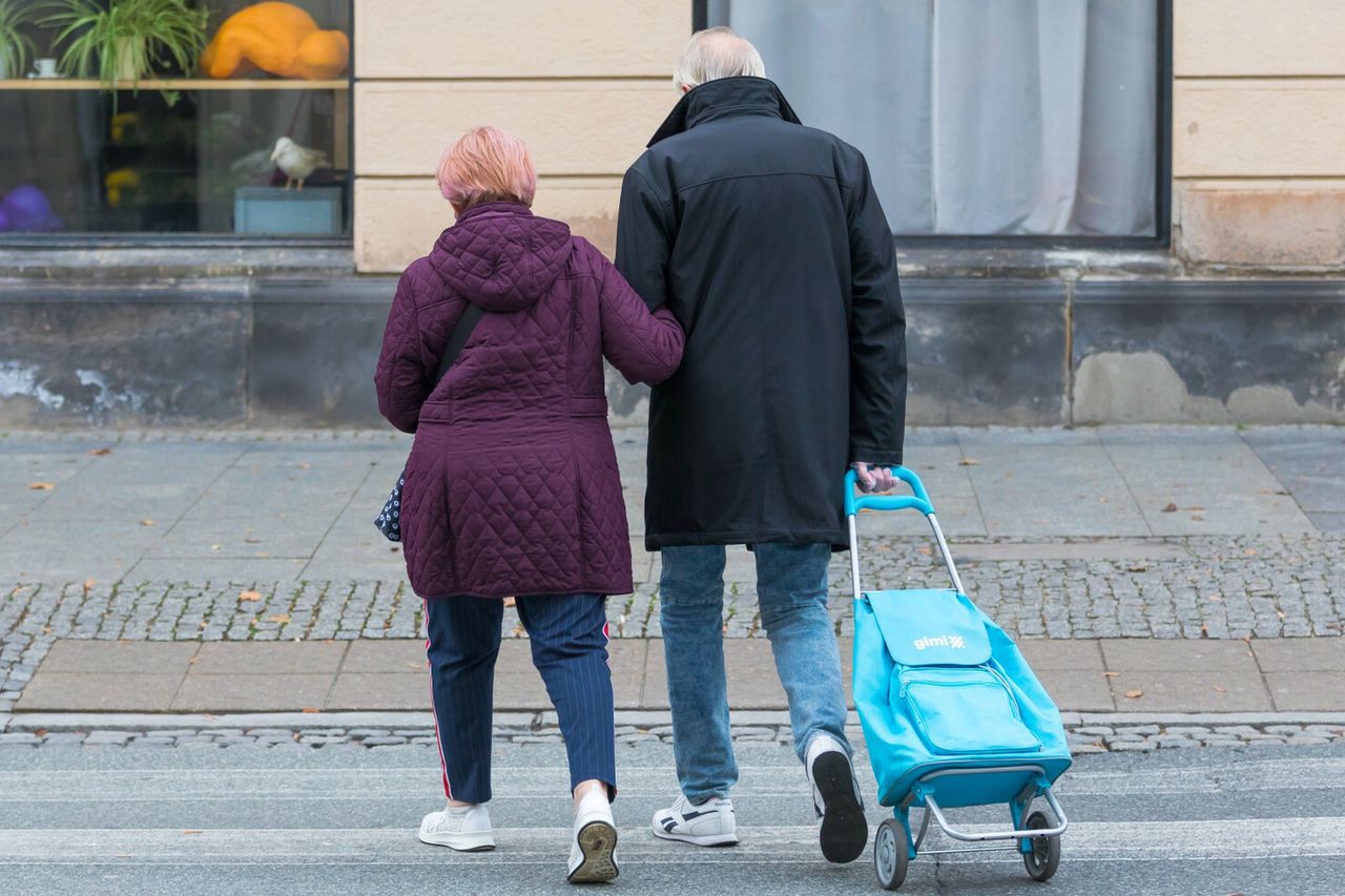 Wypłata za staż małżeński? Kwota robi wrażenie