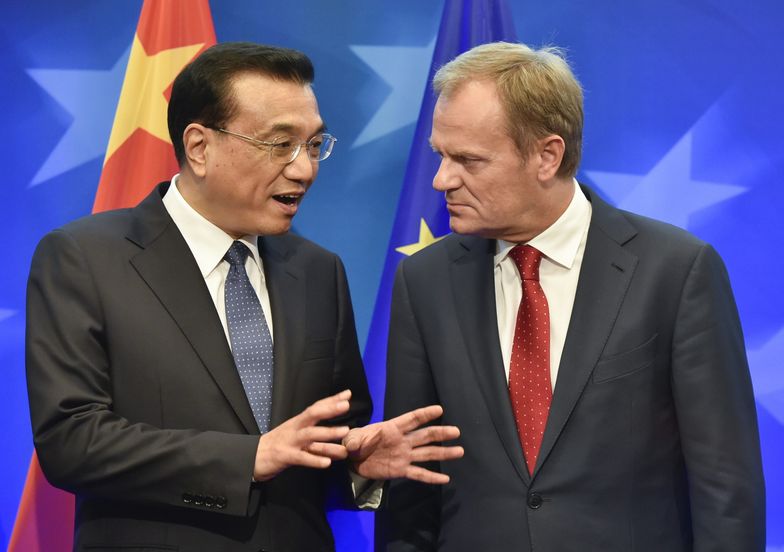 29.06.2015, Bruksela. Li Keqiang i Donald Tusk