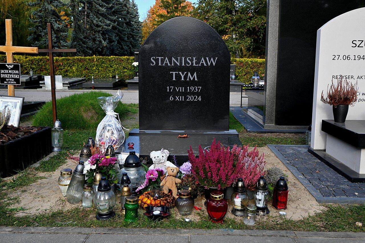 Grób Stanisława Tyma na Powązkach Wojskowych