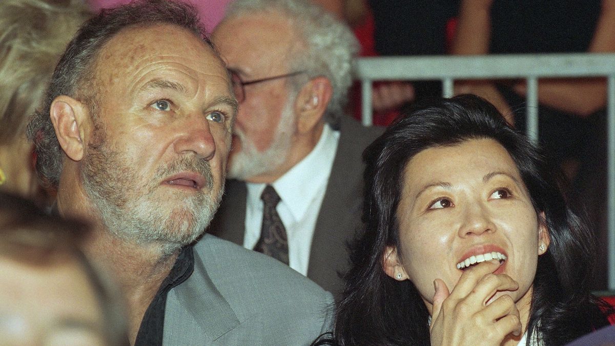 Gene Hackman, Betsy Arakawa 