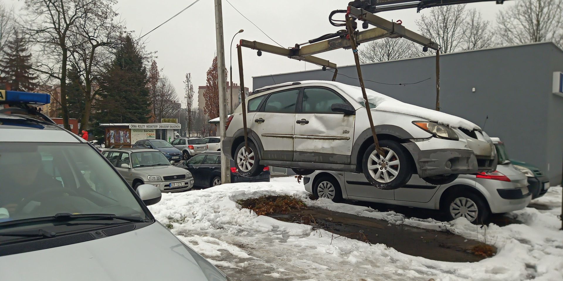 Samochody znikają z ulic Krakowa. Straż miejska nie ma litości