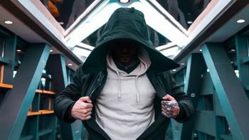 Piotr C. radzi, co powinni zrobić politycy. Wspomniał o wykluczeniu komunikacyjnym