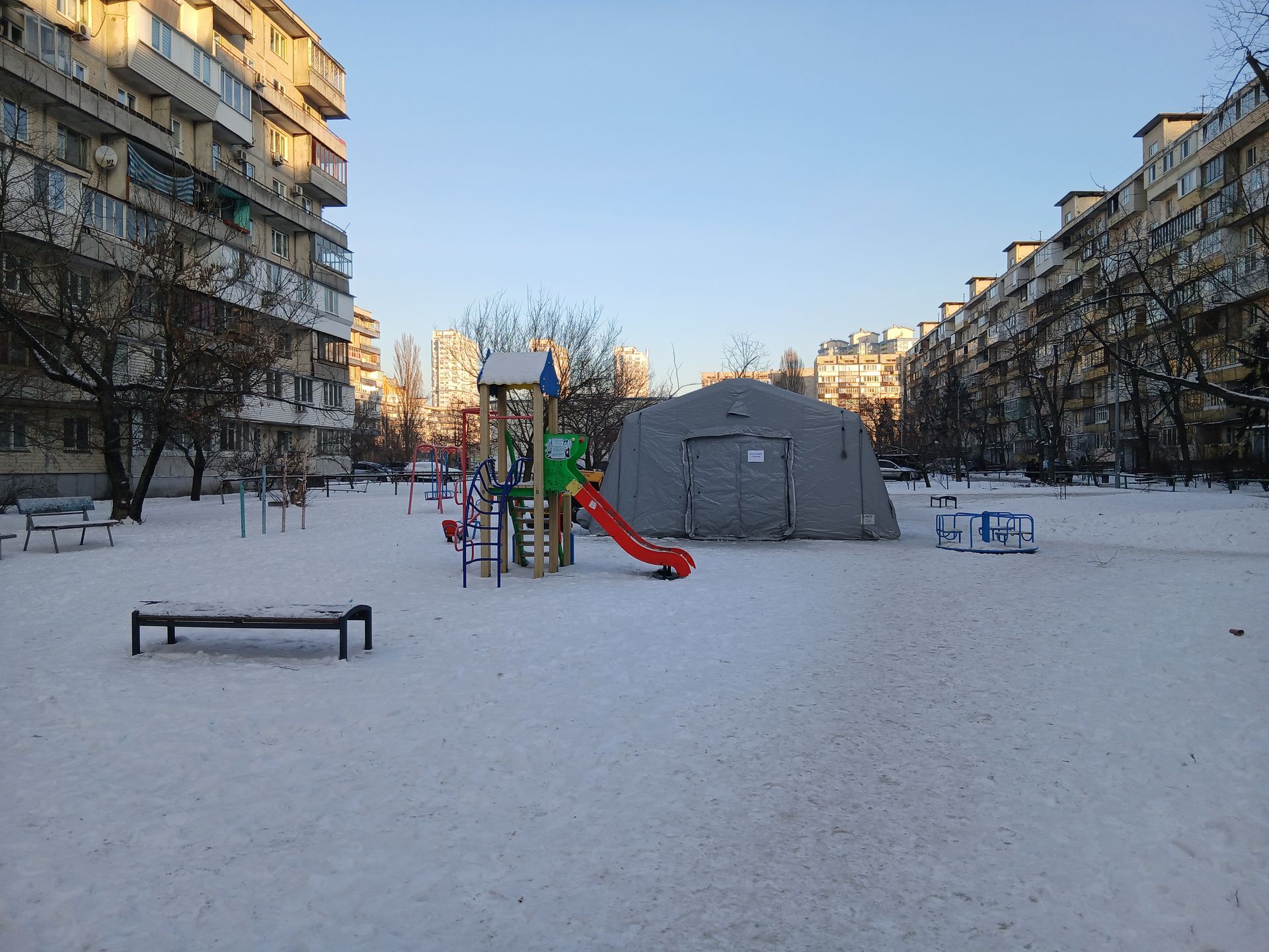 Mobilny Punkt Niezłomności - jeden z wielu w Kijowie