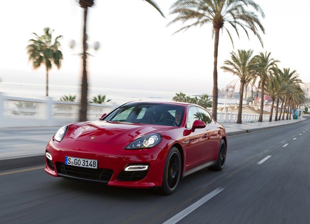 Porsche Panamera GTS