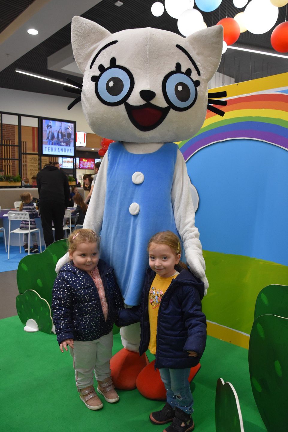 Kicia Kocia przyciągnęła do Gemini Park Tarnów całe rodziny