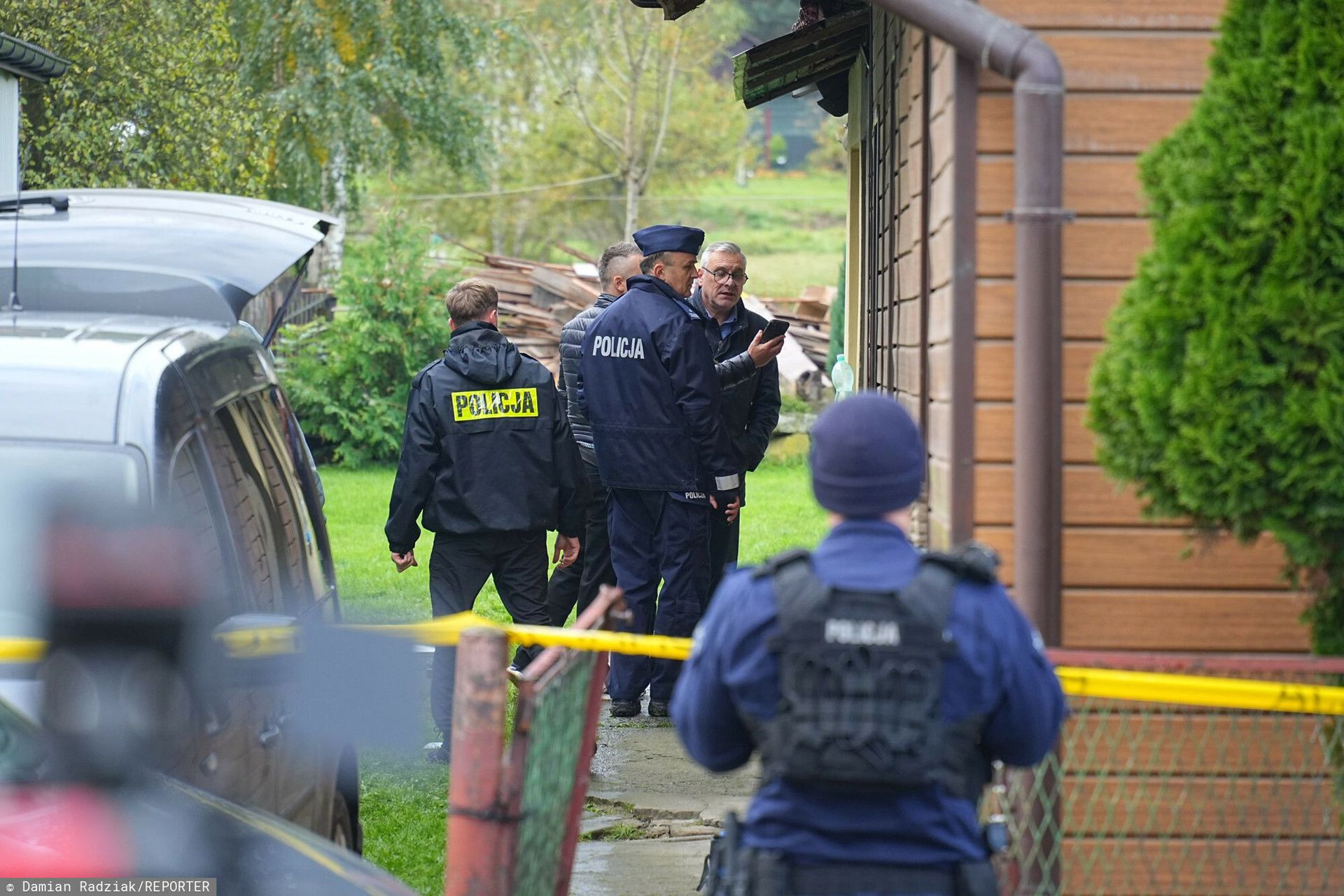 Zbrodnia w Barcicach. Liczne policyjne interwencje, nieoficjalne informacje ze służb