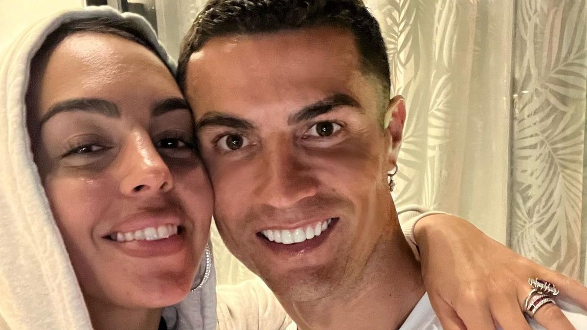 Zdjęcie okładkowe artykułu: Instagram / Georgina Rodriguez / Na zdjęciu: Georgina Rodriguez i Cristiano Ronaldo