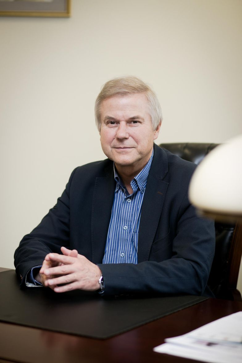 Demontaż gierkowego Matriksu trwa. Ale w garażu szefa NCBR wciąż nie ma polskiego auta elektrycznego