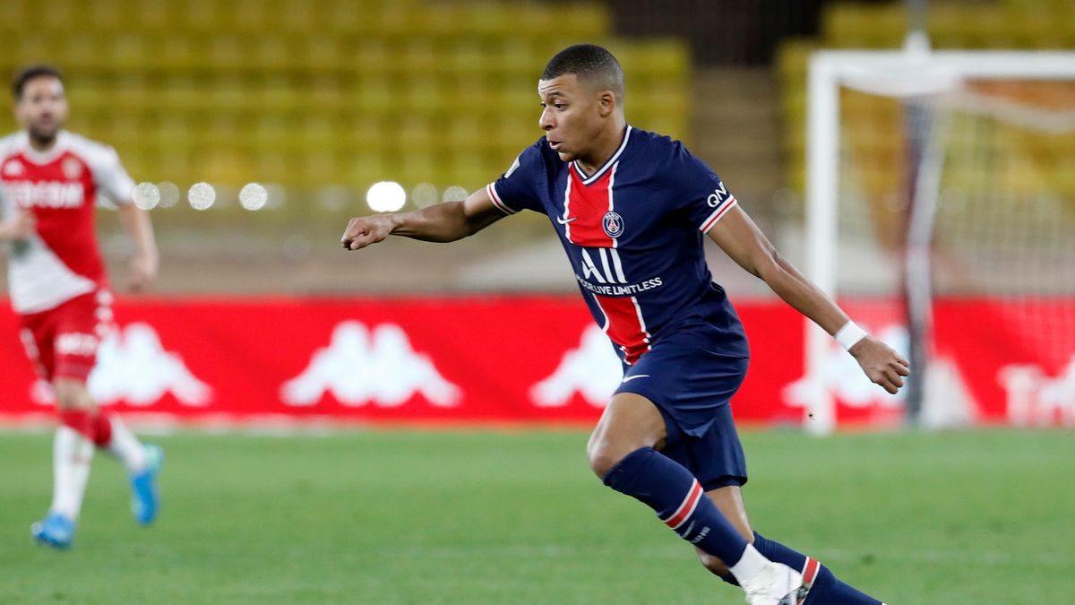 PAP/EPA / SEBASTIEN NOGIER / Na zdjęciu: Kylian Mbappe