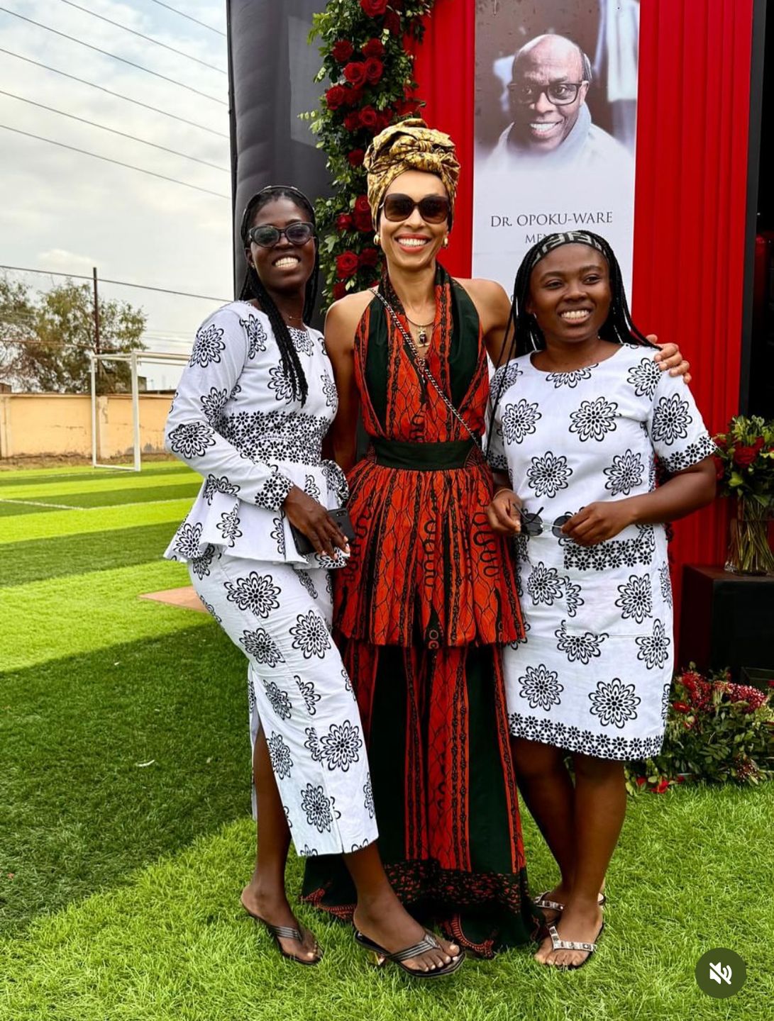 Omenaa Mensah upamiętniła ojca