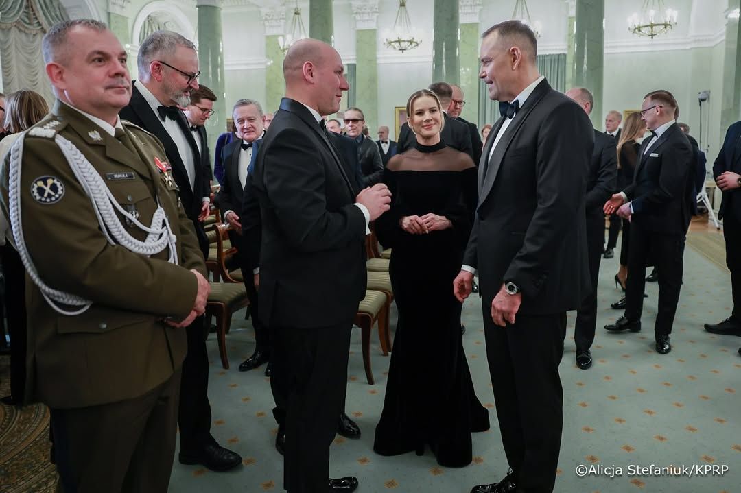 Nawrocka towarzyszy mężowi w spotkaniu z korpusem dyplomatycznym
