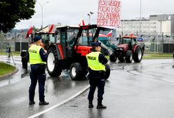 Mazowieckie. AgroUnia blokuje drogi. Rolnicy przepraszają kierowców, ale muszą