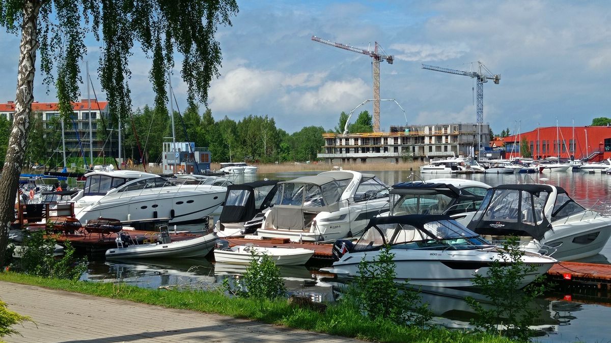 Polacy starają się oszczędzać jak mogą na tegorocznych wakacjach