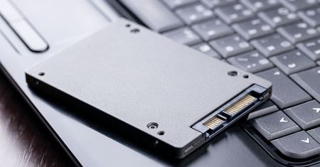 Ranking dysków SSD 2,5 cala. Najlepsze w danej cenie