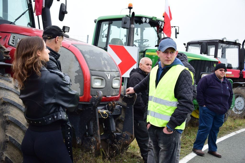 Protest był częścią ogólnopolskiej akcji, którą rolnicy zamierzają kontynuować do 18 grudnia.