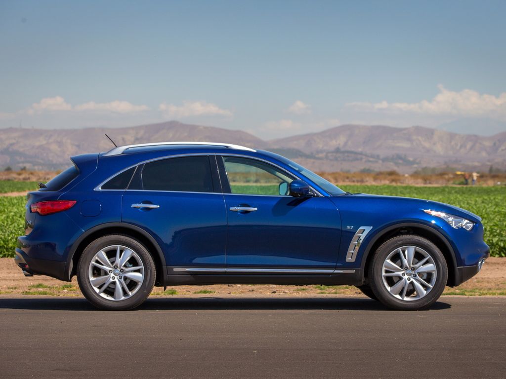 Infiniti QX70