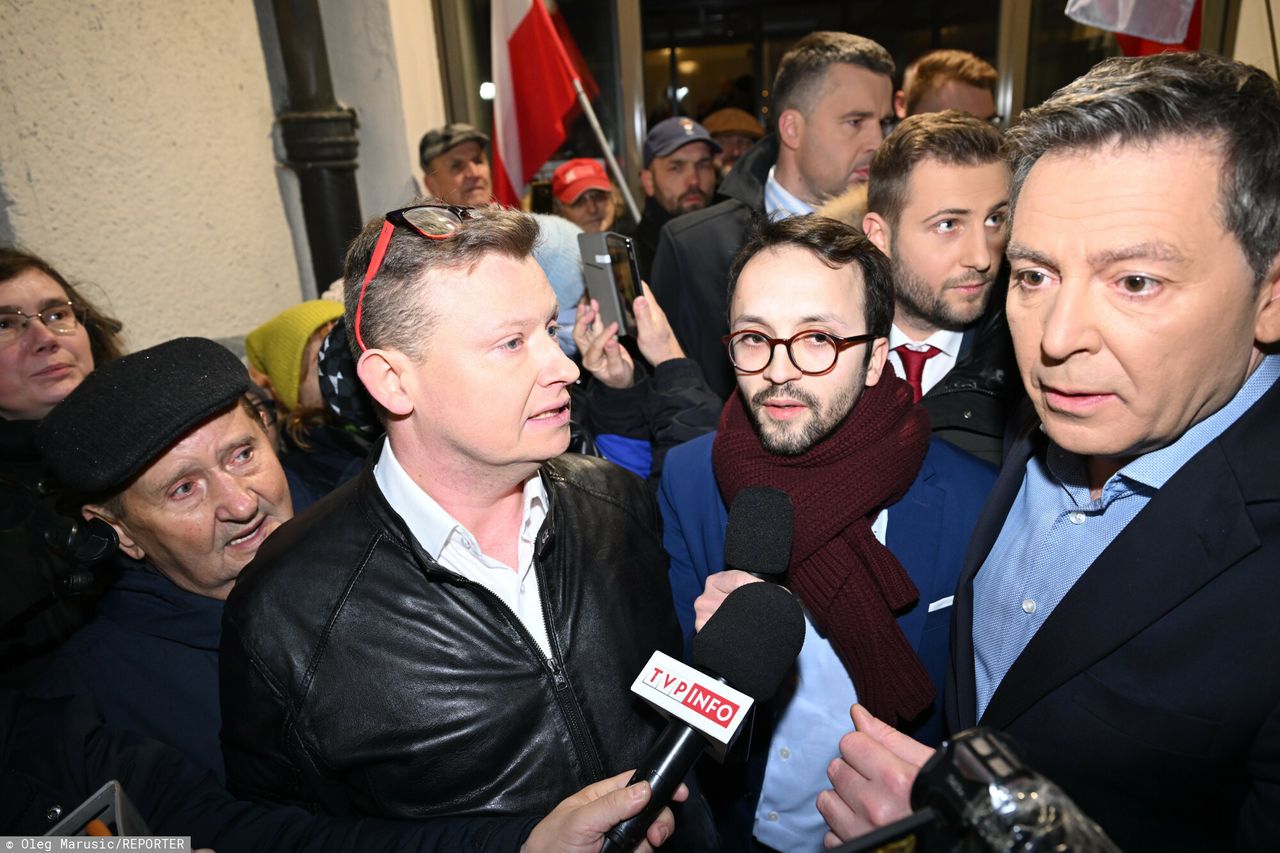 Nie chcą opuścić TVP Info. "To pokazuje skalę żenady"