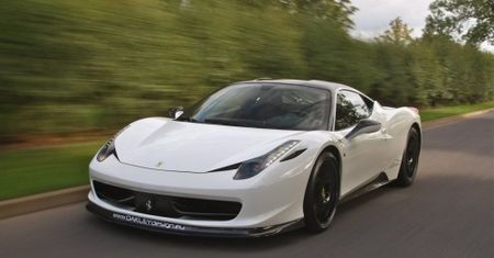 7 wspaniałych – Oakley 458 Italia 630 Carbon Edition (2010)