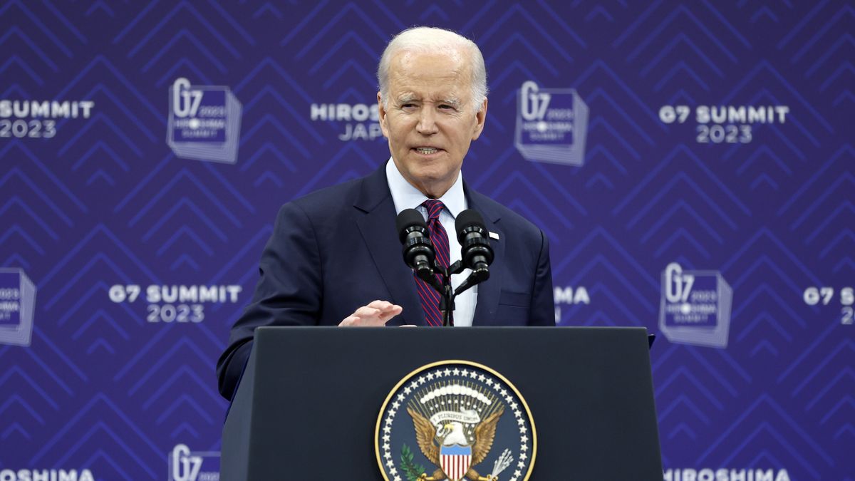 US President Biden press conference at the G7 summit in Hiroshima
epa10643198 US President Joe Biden speaks during a news conference following the Group of Seven (G7) leaders summit in Hiroshima, Japan, 21 May 2023.  EPA/Kiyoshi Ota / POOL 
Dostawca: PAP/EPA.
Kiyoshi Ota / POOL