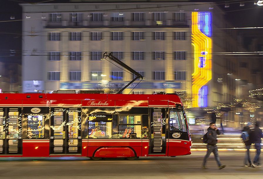 Śląsk. Bilety w świecie cyfrowym. Nowe płatności smartfonem