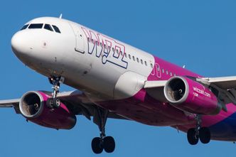 Koronawirus na świecie. Wizzair przewiózł o 98 proc. mniej pasażerów w kwietniu