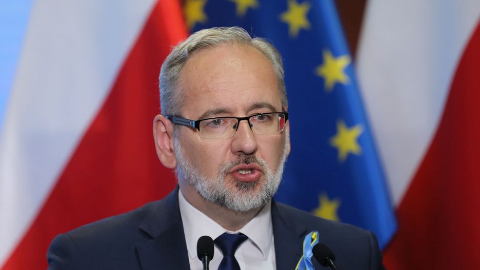 Powrót do maseczek? Niedzielski zabrał głos