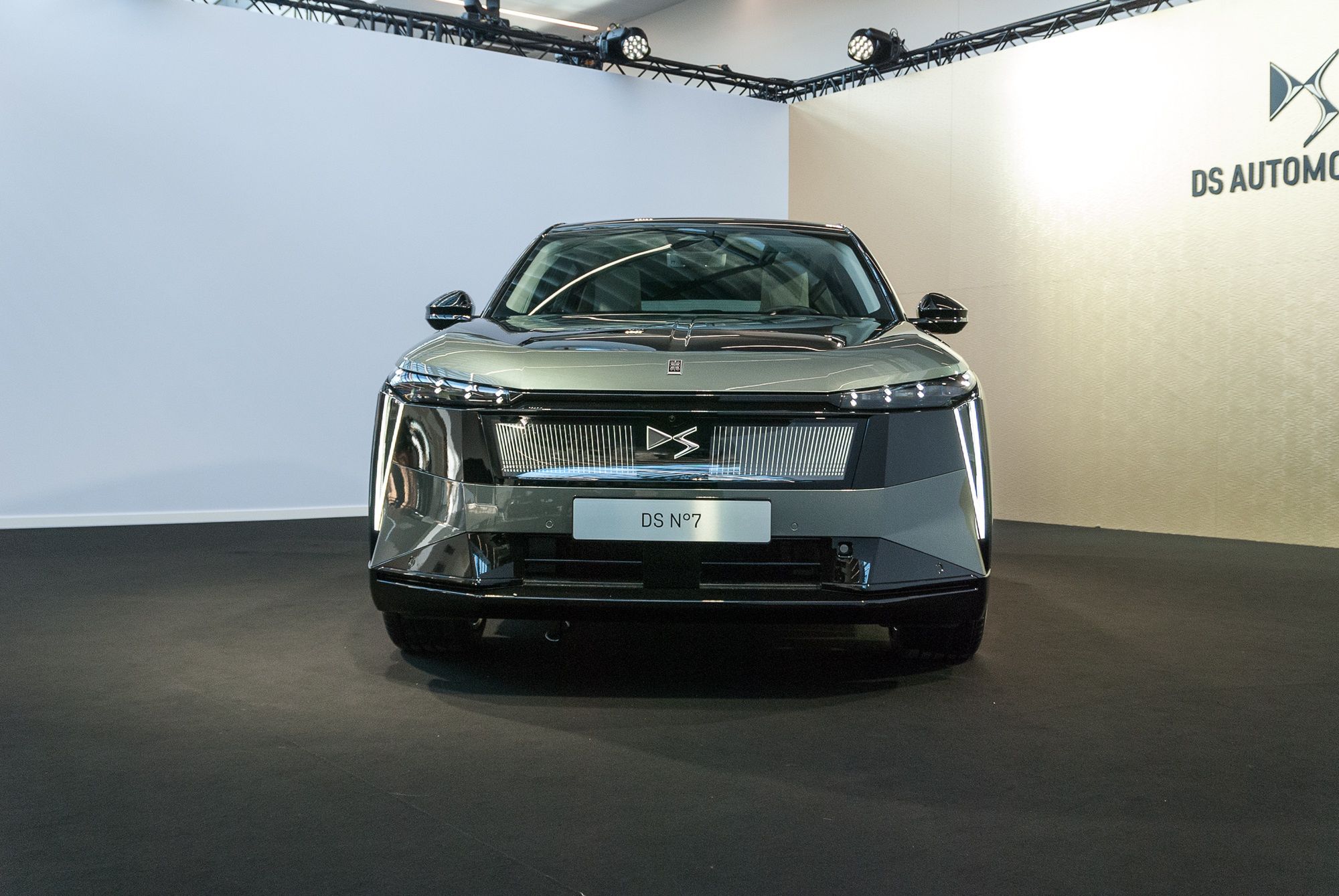 DS N°7